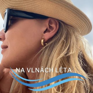 Letní módní vlna🌊 Šperky, které vydrží slunce, moře i dobrodružství! Prohlédni si naši kolekci voděodolných šperků, které...